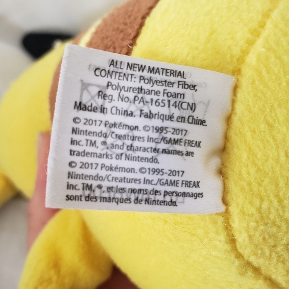 Pokemon Pikachu Stuffed Animal Plush Toy Tomy 8-Inch Year 2017 Yellow Brown - Picture 9 of 10